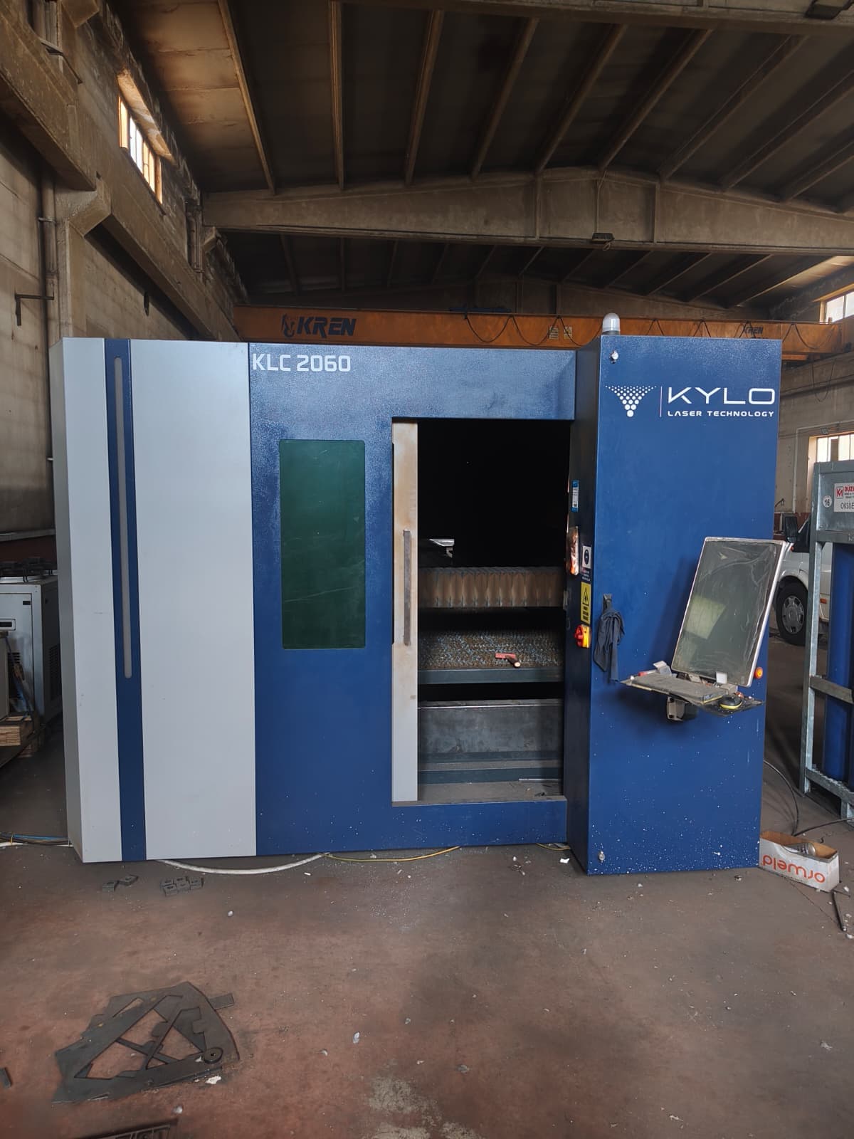 FIRSAT ÜRÜNÜ 6kw Lazer Kesim Makinası